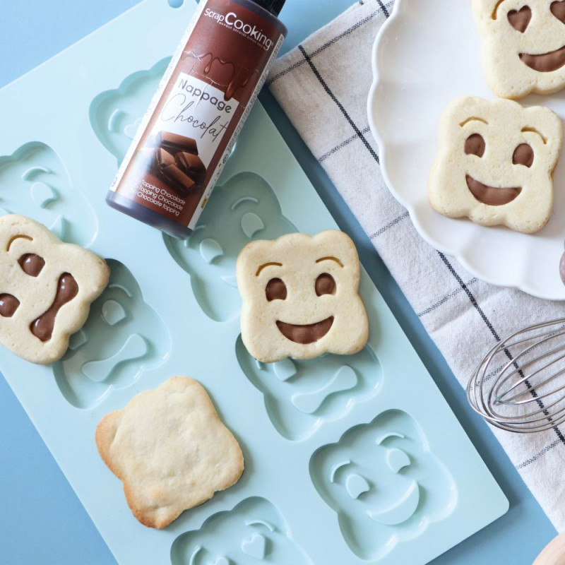 Moule en silicone pour "drôles de biscuits" - 8 empreintes