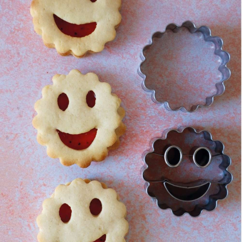 2 emporte-pièces pour biscuits sourire