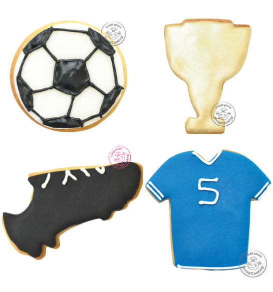 4 football cookie cutters - ScrapCooking