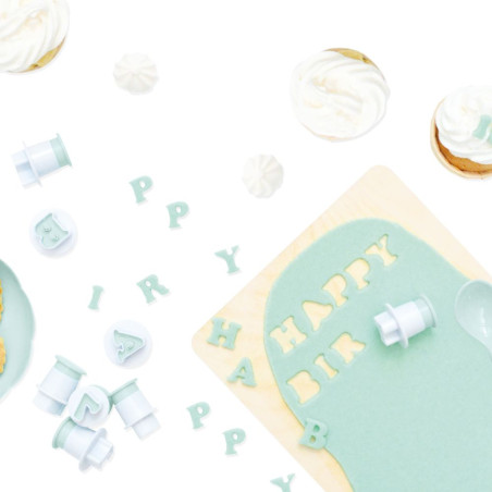 Bucket of 36 plunger cutters "letters & numbers" - product image 5 - ScrapCooking