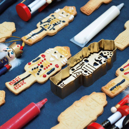 Cookie cutter + wood embosser Nutcracker - product image 5 - ScrapCooking
