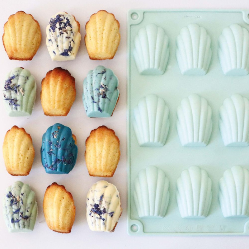 Fleurs de bleuet séchées comestibles madeleines - ScrapCooking