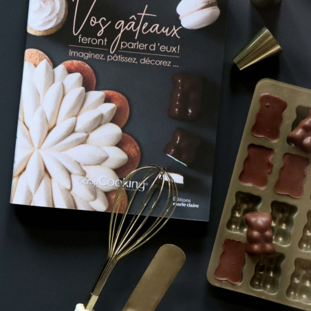 Set of kitchen utensils and 20-year recipe book - product image 2 - ScrapCooking