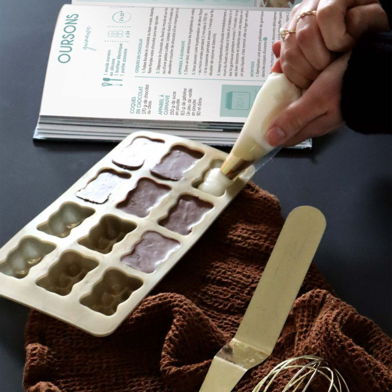 Set of kitchen utensils and 20-year recipe book - product image 6 - ScrapCooking