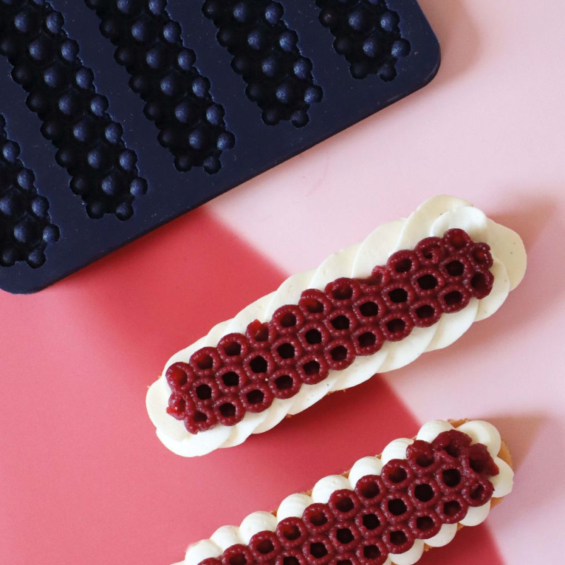 Trompe-l’oeil silicone mold – Raspberry topping 3D | Scrapcooking