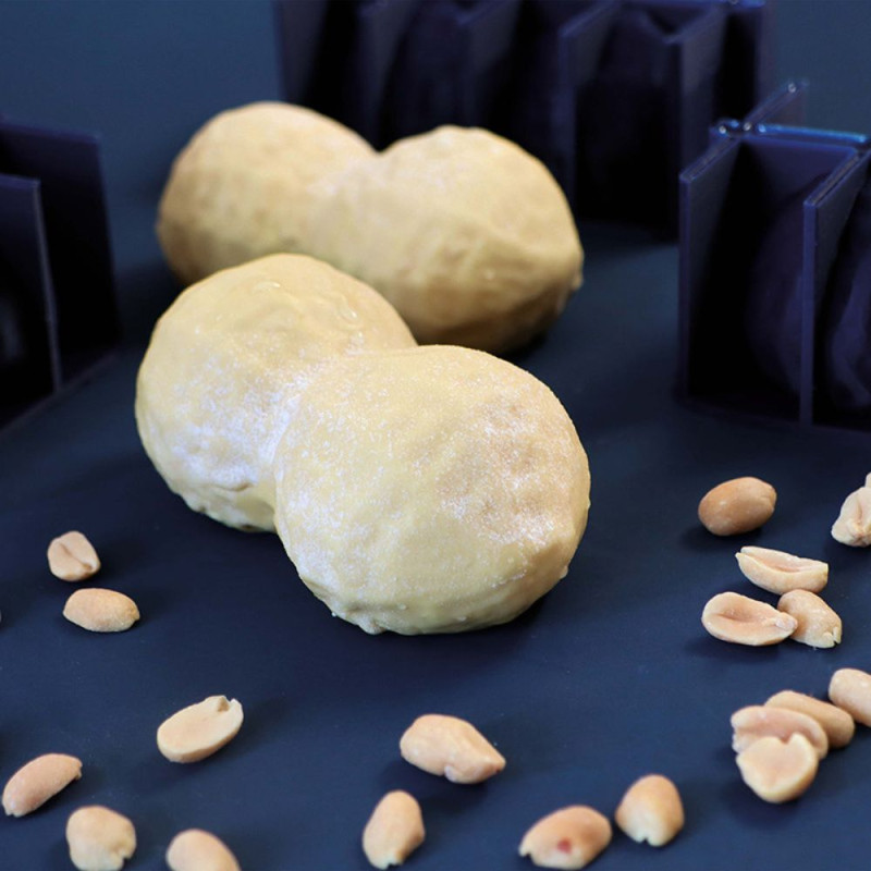 Gâteau trompe-l'œil cacahuète : moule en silicone ScrapCooking