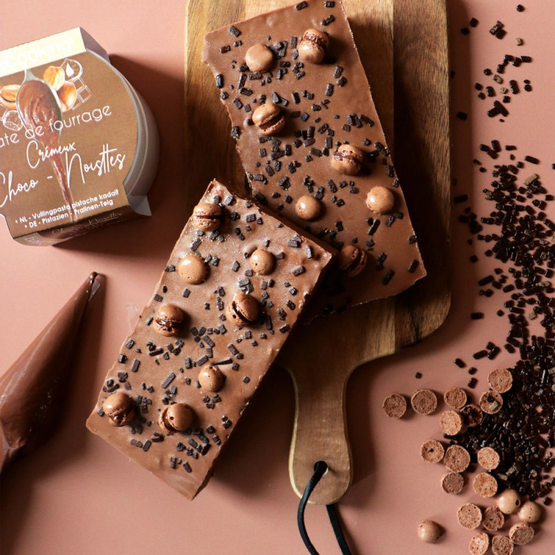 Chocolate crunchy sprinkles - feuilletine style | ScrapCooking®