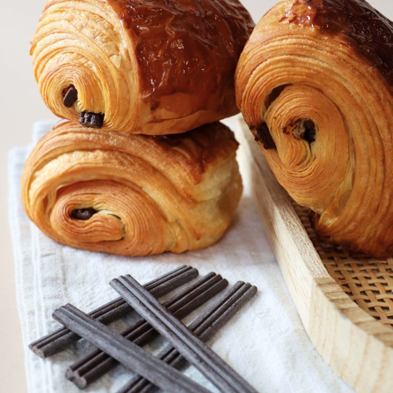 Pains au chocolat et bâtons de boulanger ScrapCooking®