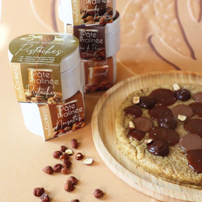 Creamy hazelnut chocolate filling paste
