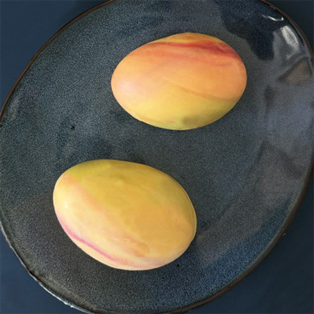 Hyper realistic mango illusion cake