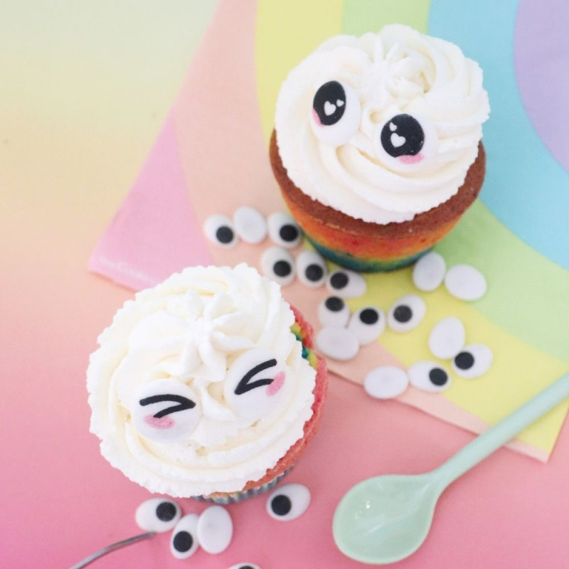 Ambiance  cupcakes avec décors sucrés yeux Kawaii - ScrapCooking®