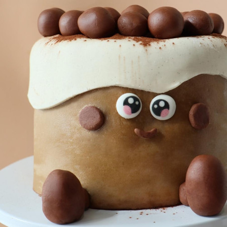 Cake design theme: vanilla-flavoured fondant with vanilla beans - ScrapCooking