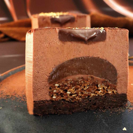 Découpe tranche bûche choco marquise - ScrapCooking