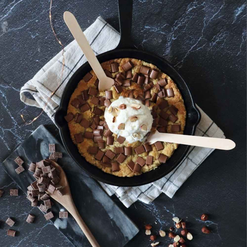 Ambiance réalisation cookie géant avec poêle - ScrapCooking®
