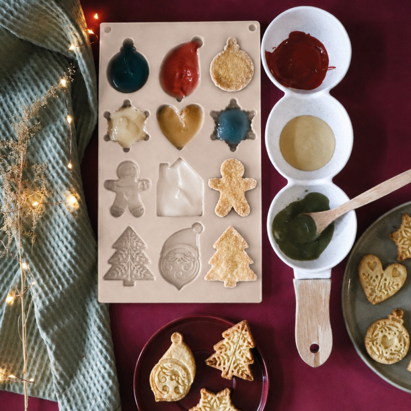 Silicone Christmas mould for shortbread biscuits | ScrapCooking