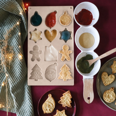 Silicone Christmas mould for shortbread biscuits | ScrapCooking