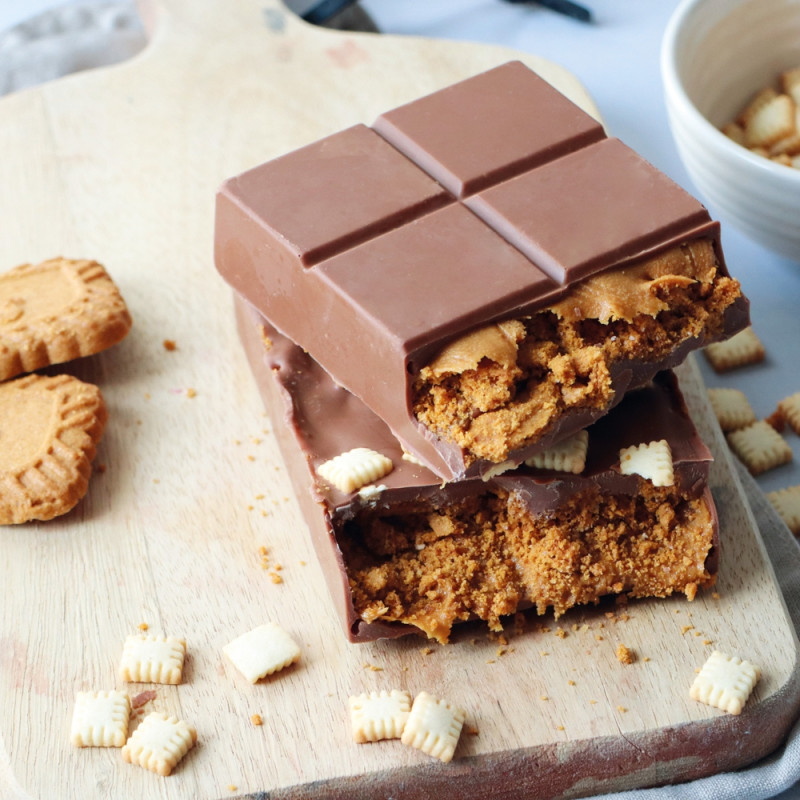 Ambiance pack pâtes de fourrage : tablette de chocolat à la pâte à tartiner spéculoos