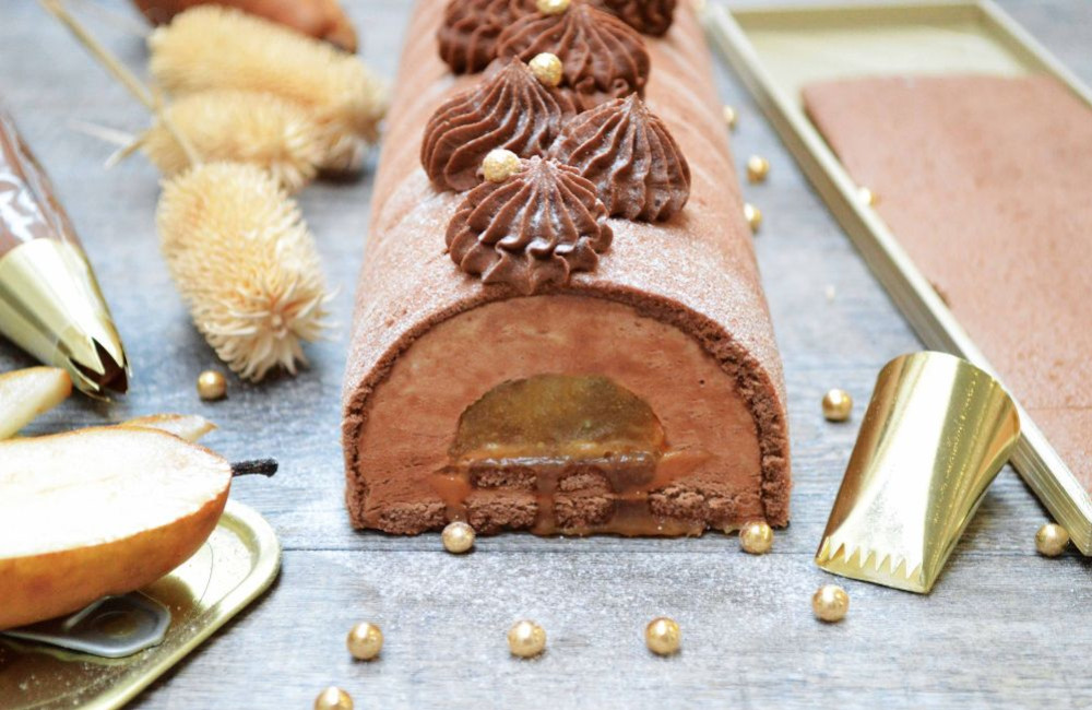 Recette de la Bûche de Noël velours poire, chocolat et caramel