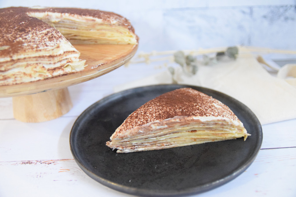 Gâteau de crêpes sucrées façon tiramisu
