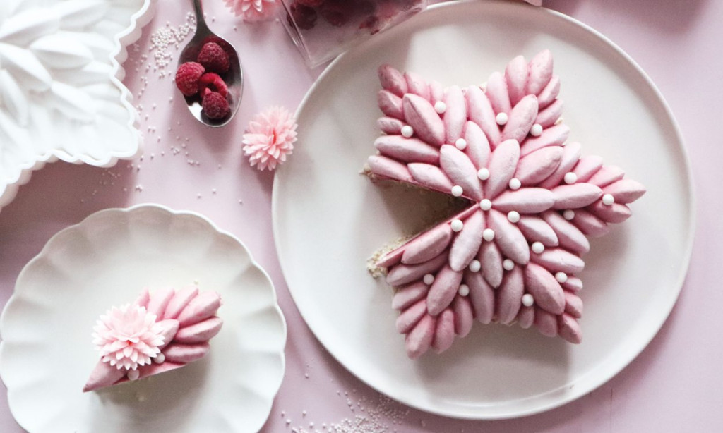 Recette vacherin framboise vanille meringue Céleste
