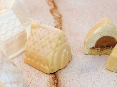 Recette chalets 3D Noël pécan, caramel et tonka